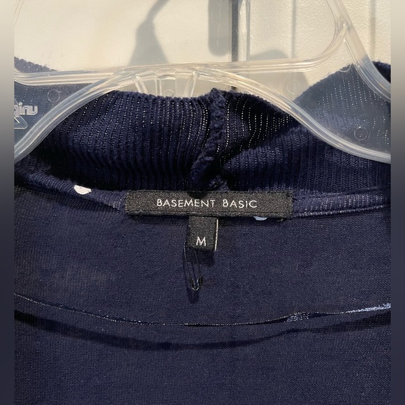 Womens Basement Basic Cardigan, Size Medium - Picture 14 of 15